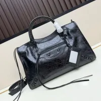 $125.00 USD Balenciaga AAA Quality Handbags For Women #1460417