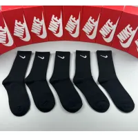 $29.00 USD Nike Socks #1461098