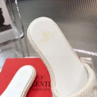 $80.00 USD Valentino Slippers For Women #1462038