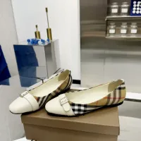 $85.00 USD Burberry Flat Shoes For Women #1462844