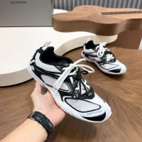 $122.00 USD Balenciaga Casual Shoes For Men #1463422