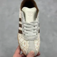 $80.00 USD Adidas Originals Superstar Shoes For Women #1464089