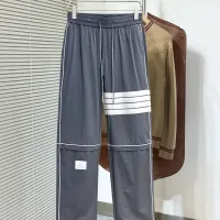 $72.00 USD Thom Browne TB Pants For Men #1464540