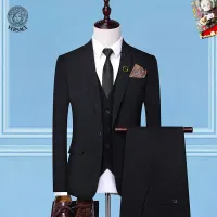 $105.00 USD Versace Tracksuits Long Sleeved For Men #1465084