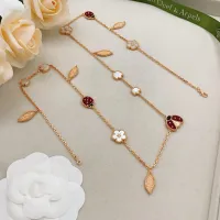 $80.00 USD Van Cleef & Arpels Necklaces For Women #1468815