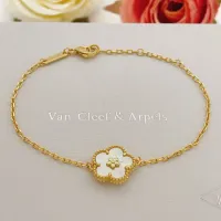 $29.00 USD Van Cleef & Arpels Bracelets For Women #1469081