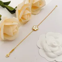 $29.00 USD Van Cleef & Arpels Bracelets For Women #1469081