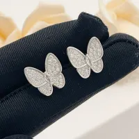 $32.00 USD Van Cleef & Arpels Earrings For Women #1469082