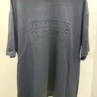$36.00 USD VETEMENTS T-Shirts Short Sleeved For Unisex #1470490