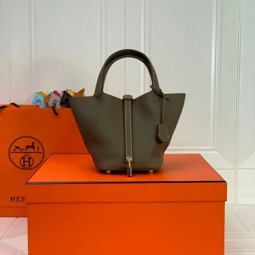 Hermes AAA Quality Handbags In Gold For Women #1473760