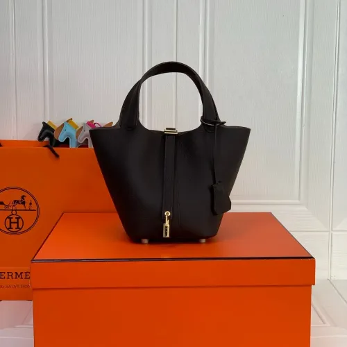 Hermes AAA Quality Handbags In Gold For Women #1473765
