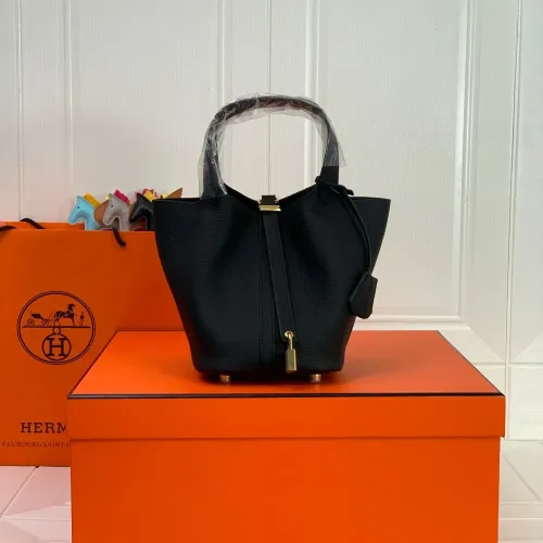Hermes AAA Quality Handbags In Gold For Women #1473768