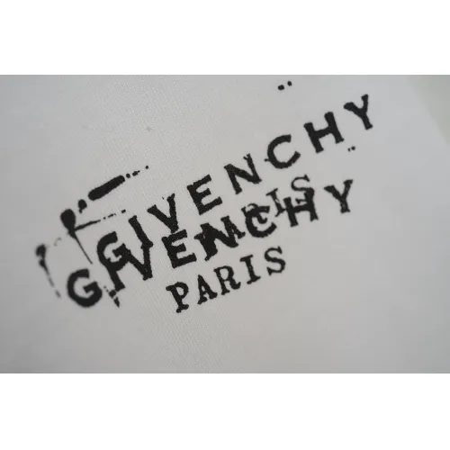 Replica Givenchy T-Shirts Short Sleeved For Unisex #1475468 $32.00 USD for Wholesale