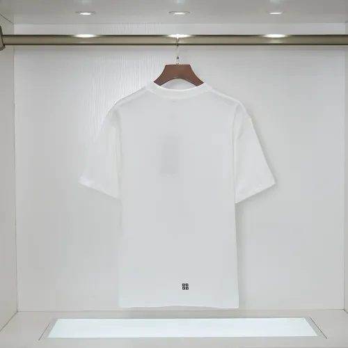 Replica Givenchy T-Shirts Short Sleeved For Unisex #1475702 $32.00 USD for Wholesale