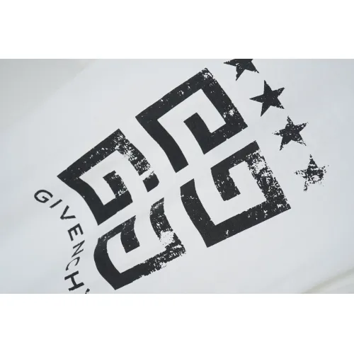 Replica Givenchy T-Shirts Short Sleeved For Unisex #1475702 $32.00 USD for Wholesale