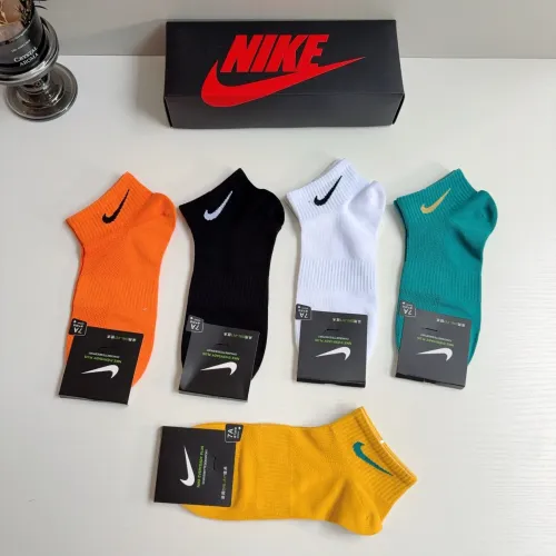 Replica Nike Socks #1476526 $27.00 USD for Wholesale