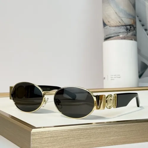 Versace AAA Quality Sunglasses #1478925