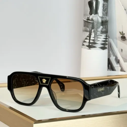 Versace AAA Quality Sunglasses #1478939