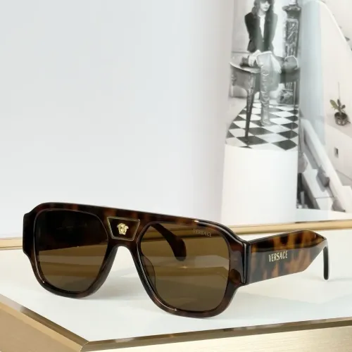 Versace AAA Quality Sunglasses #1478942