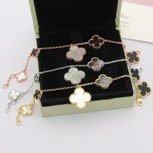 Replica Van Cleef & Arpels Bracelets For Women #1479286 $32.00 USD for Wholesale
