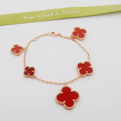 Van Cleef & Arpels Bracelets For Women #1479296