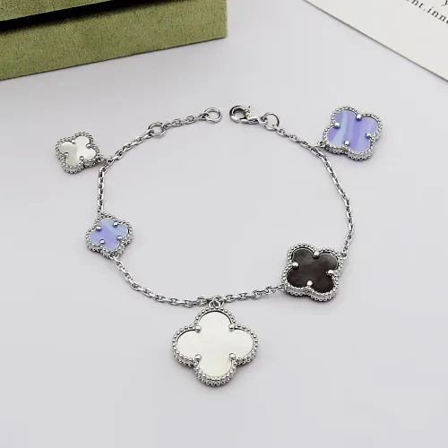 Van Cleef & Arpels Bracelets For Women #1479304
