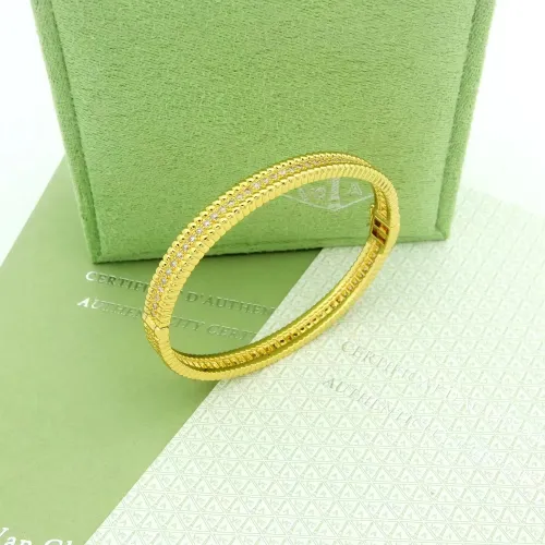 Van Cleef & Arpels Bracelets #1479486