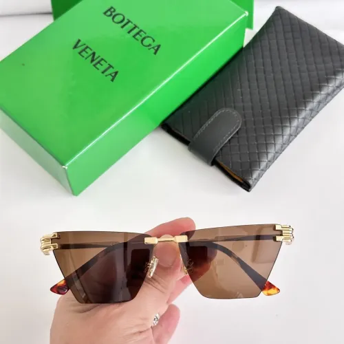 Bottega Veneta AAA Quality Sunglasses #1479494