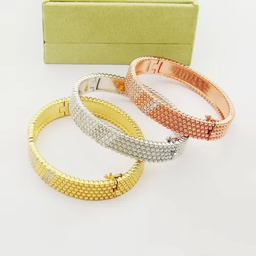 Replica Van Cleef & Arpels Bracelets For Women #1479570 $36.00 USD for Wholesale