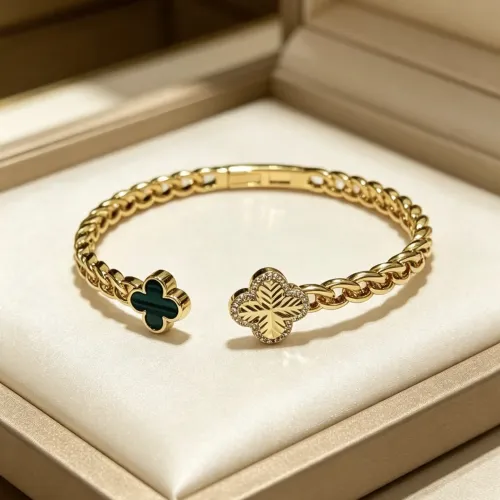 Van Cleef & Arpels Bracelets #1480045