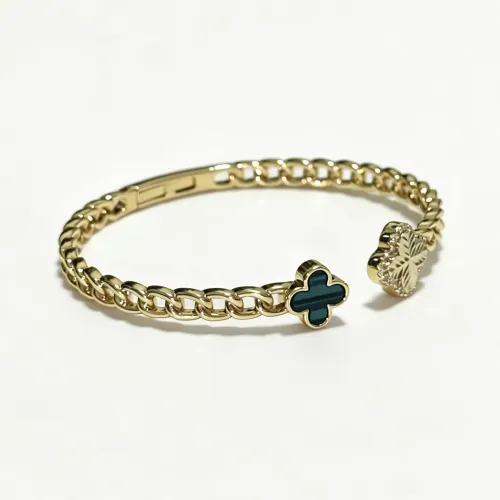 Replica Van Cleef & Arpels Bracelets #1480045 $39.00 USD for Wholesale