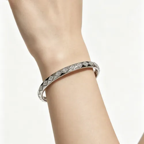 Replica Van Cleef & Arpels Bracelets #1480047 $39.00 USD for Wholesale