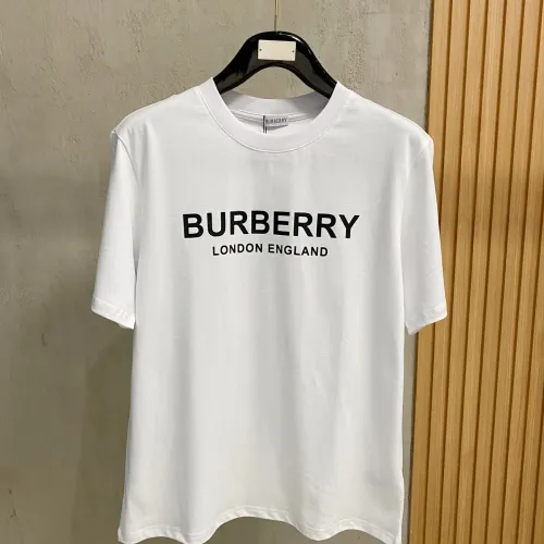 Burberry T-Shirts Short Sleeved For Unisex #1480309