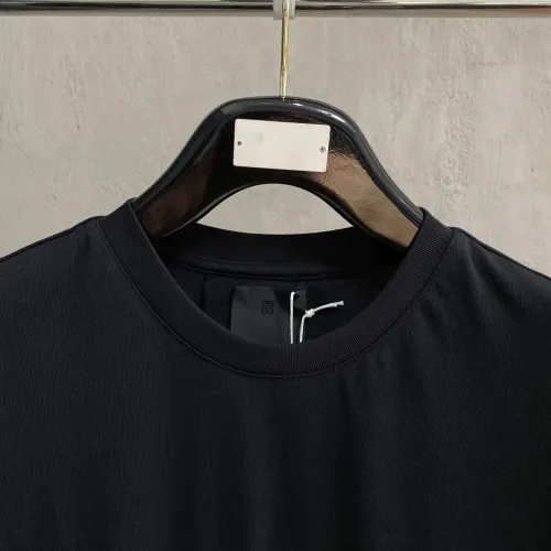 Replica Givenchy T-Shirts Short Sleeved For Unisex #1480409 $68.00 USD for Wholesale