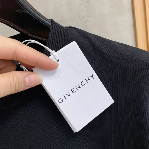 Replica Givenchy T-Shirts Short Sleeved For Unisex #1480411 $68.00 USD for Wholesale