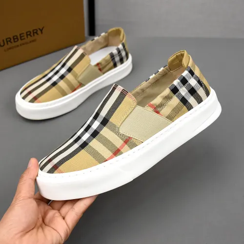 Burberry Casual Shoes For Men #1481357
