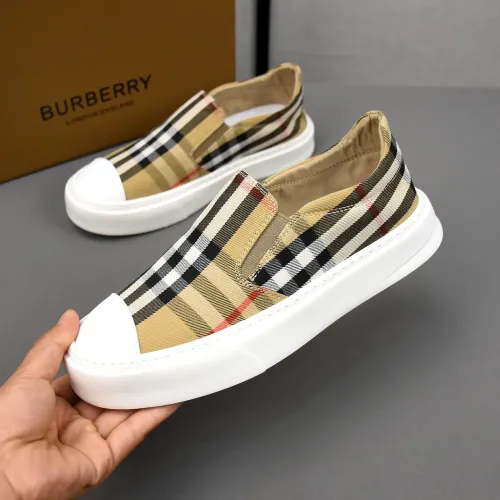 Burberry Casual Shoes For Men #1481358
