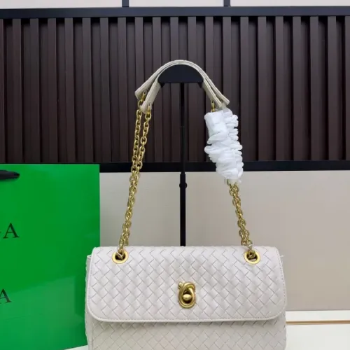 Bottega Veneta BV AAA Quality Shoulder Bags For Women #1481778