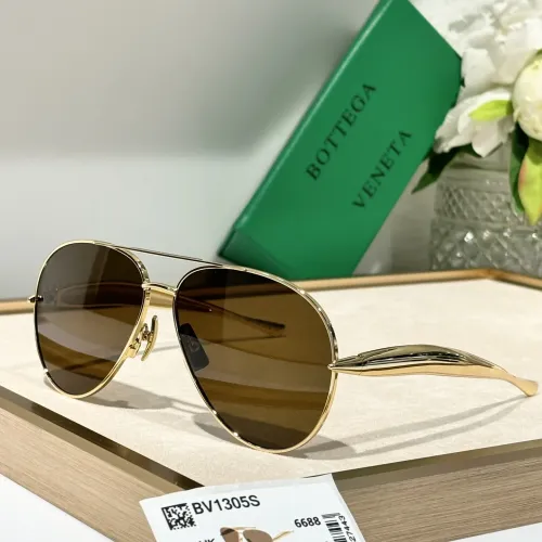 Bottega Veneta AAA Quality Sunglasses #1482198