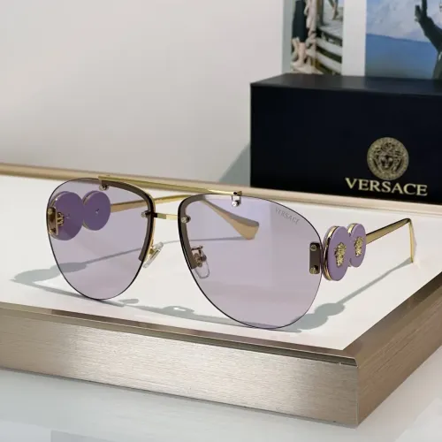 Versace AAA Quality Sunglasses #1482808