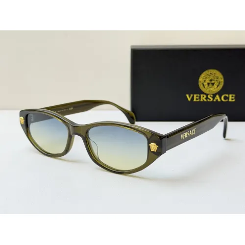 Versace AAA Quality Sunglasses #1482817