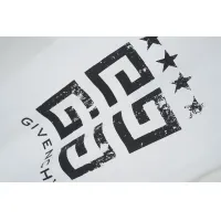 $32.00 USD Givenchy T-Shirts Short Sleeved For Unisex #1475702