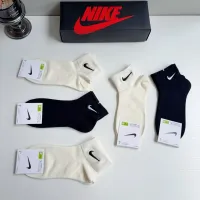 $29.00 USD Nike Socks #1476528