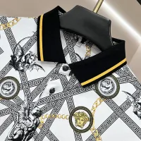 $88.00 USD Versace T-Shirts Short Sleeved For Men #1477718