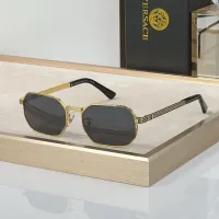 $60.00 USD Versace AAA Quality Sunglasses #1478946