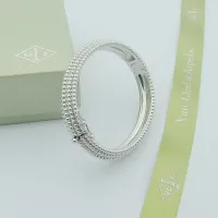 $34.00 USD Van Cleef & Arpels Bracelets #1479346