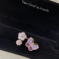 $36.00 USD Van Cleef & Arpels Rings In Rose Gold For Women #1479388