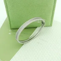 $34.00 USD Van Cleef & Arpels Bracelets #1479481