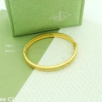 $34.00 USD Van Cleef & Arpels Bracelets #1479486