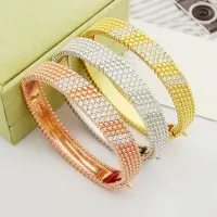 $36.00 USD Van Cleef & Arpels Bracelets For Women #1479569